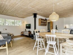 Cozy Holiday Home in Brovst near Langdal Plantation