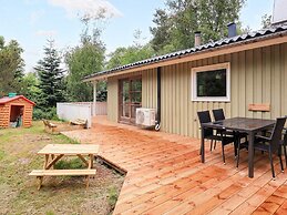 Cozy Holiday Home in Brovst near Langdal Plantation