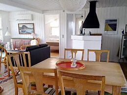6 Person Holiday Home in Hjorring