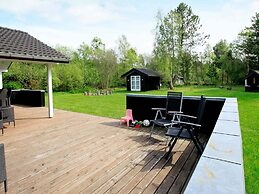 8 Person Holiday Home in Albaek