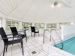 12 Person Holiday Home in Vaeggerlose