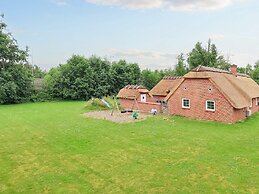 12 Person Holiday Home in Vaeggerlose