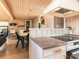 6 Person Holiday Home in Spottrup-by Traum