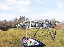 6 Person Holiday Home in Spottrup-by Traum