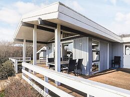 6 Person Holiday Home in Spottrup-by Traum
