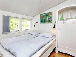 8 Person Holiday Home in Hojslev-by Traum