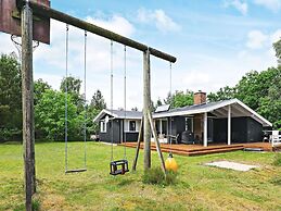 8 Person Holiday Home in Hojslev-by Traum
