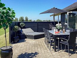 8 Person Holiday Home in Vaeggerlose-by Traum