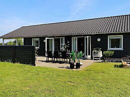 8 Person Holiday Home in Vaeggerlose-by Traum