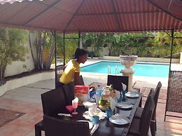 Villa Los Almendros - 2 Private Pools & Tennis & Pickle Ball