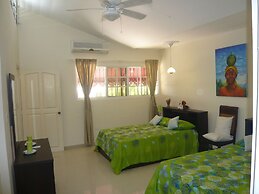 Villa Los Almendros - 2 Private Pools & Tennis & Pickle Ball