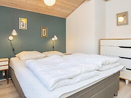 5 Person Holiday Home in Hemmet