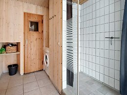 5 Person Holiday Home in Hemmet