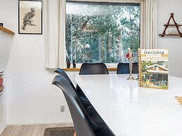 5 Person Holiday Home in Hemmet