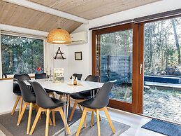5 Person Holiday Home in Hemmet