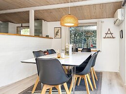 5 Person Holiday Home in Hemmet