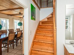 10 Person Holiday Home in Blavand