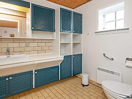 10 Person Holiday Home in Blavand