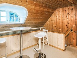 10 Person Holiday Home in Blavand