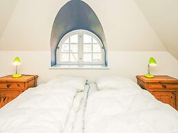 10 Person Holiday Home in Blavand