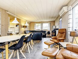 Enticing Holiday Home in Falster near Sea