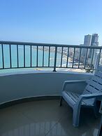 Palmetto Penthouse Deluxe Beautiful View and Sunset Floor 39