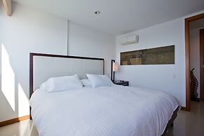 Palmetto Penthouse Deluxe Beautiful View and Sunset Floor 39