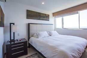 Palmetto Penthouse Deluxe Beautiful View and Sunset Floor 39