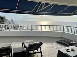 Palmetto Penthouse Deluxe Beautiful View and Sunset Floor 39