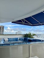 Palmetto Penthouse Deluxe Beautiful View and Sunset Floor 39