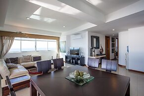 Palmetto Penthouse Deluxe Beautiful View and Sunset Floor 39