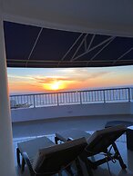Palmetto Penthouse Deluxe Beautiful View and Sunset Floor 39
