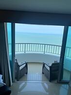 Palmetto Penthouse Deluxe Beautiful View and Sunset Floor 39