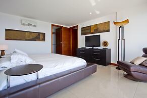 Palmetto Penthouse Deluxe Beautiful View and Sunset Floor 39