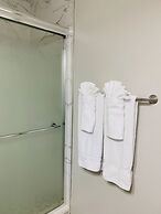 Florida Paradise Near Img Academy and Beach