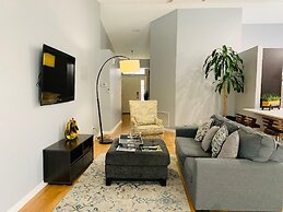 Florida Paradise Near Img Academy and Beach