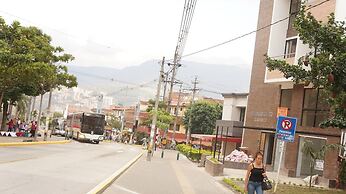 Apartaestudio Loft Comodo Belen, Frente Metroplus