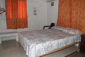 Room in Guest Room - Green Sea Inn Villa Helen Kilometer 4 Circunvalar