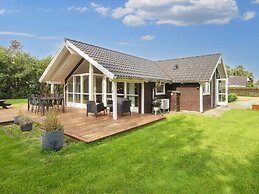 6 Person Holiday Home in Hemmet-by Traum