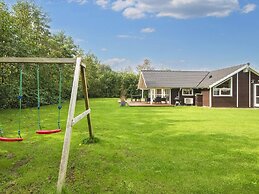 6 Person Holiday Home in Hemmet-by Traum