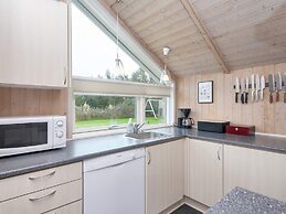 6 Person Holiday Home in Hemmet-by Traum