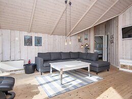 6 Person Holiday Home in Hemmet-by Traum