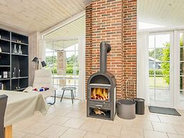 8 Person Holiday Home in Orsted-by Traum