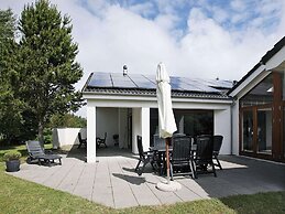 10 Person Holiday Home in Albaek