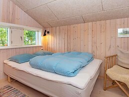 6 Person Holiday Home in Glesborg-by Traum