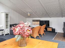 6 Person Holiday Home in Ansager-by Traum