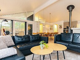 12 Person Holiday Home in Saltum-by Traum