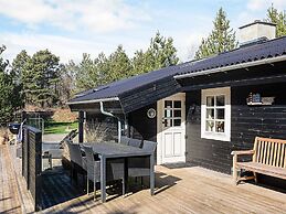 6 Person Holiday Home in Jerup