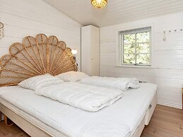 6 Person Holiday Home in Jerup