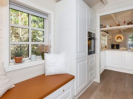 6 Person Holiday Home in Jerup